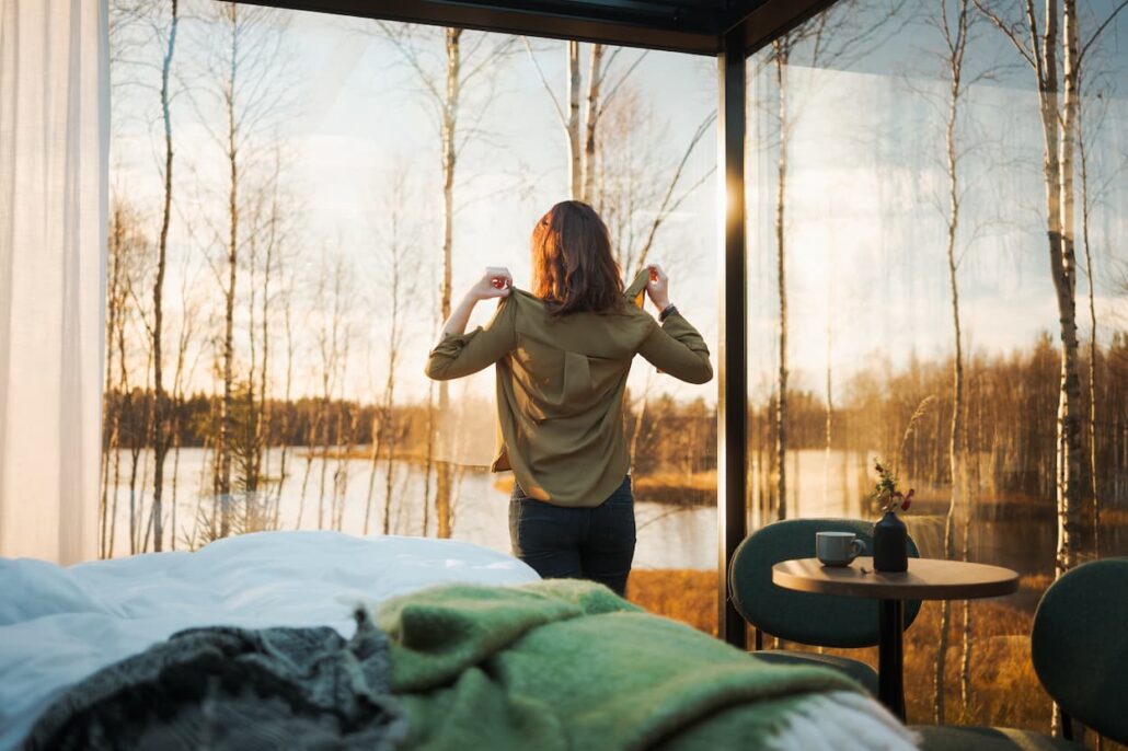 Glass Cabins in Lapland: A Quiet Lakeside Stay at Silver Birch Resort